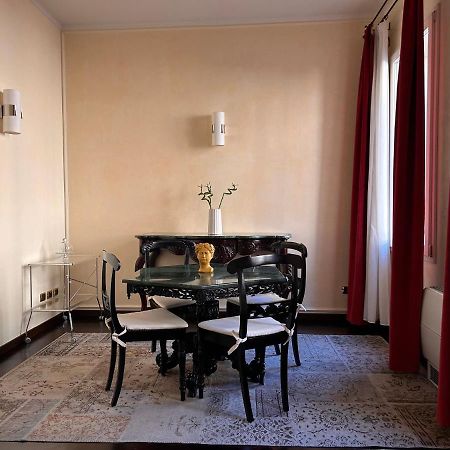 Piazza Maggiore Luxury Apartment Bolonia Exterior foto