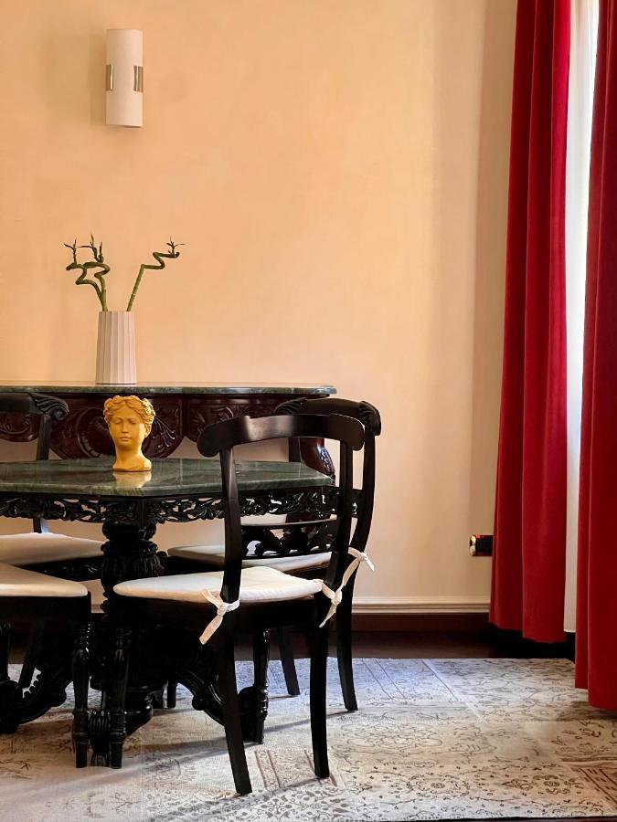Piazza Maggiore Luxury Apartment Bolonia Exterior foto
